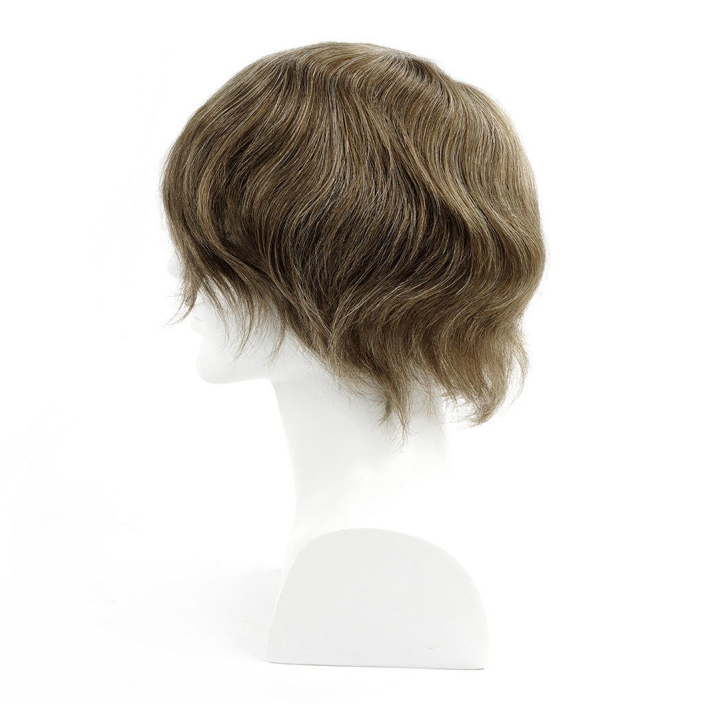 Toupee on a figurine